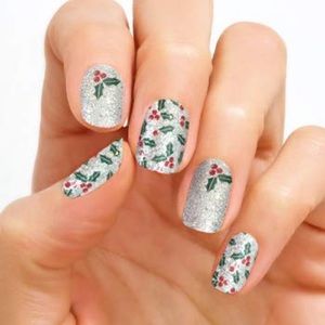 Color Street Hollyback Girl Nail Strip